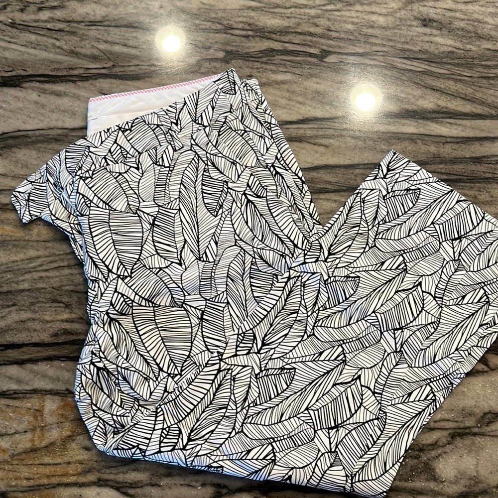 Womens cropped dress pant